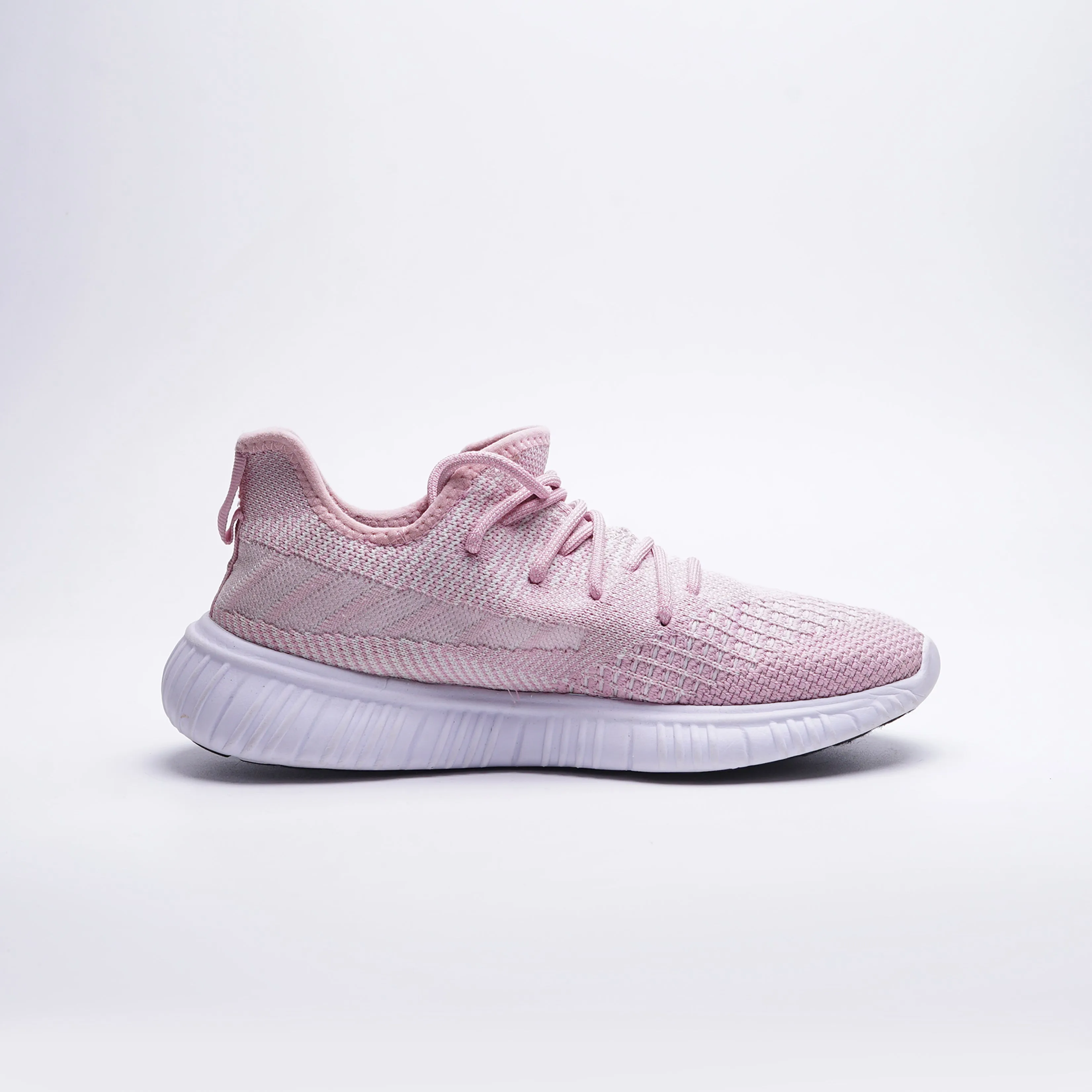 Avia womans sneaker