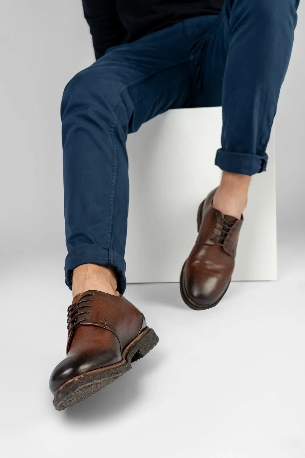 BROMPTON terra-brown derby shoes.