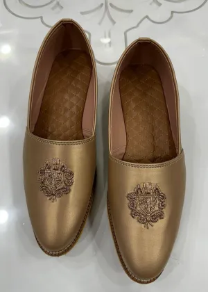 GOLDEN CUT SHOE FOR MEN