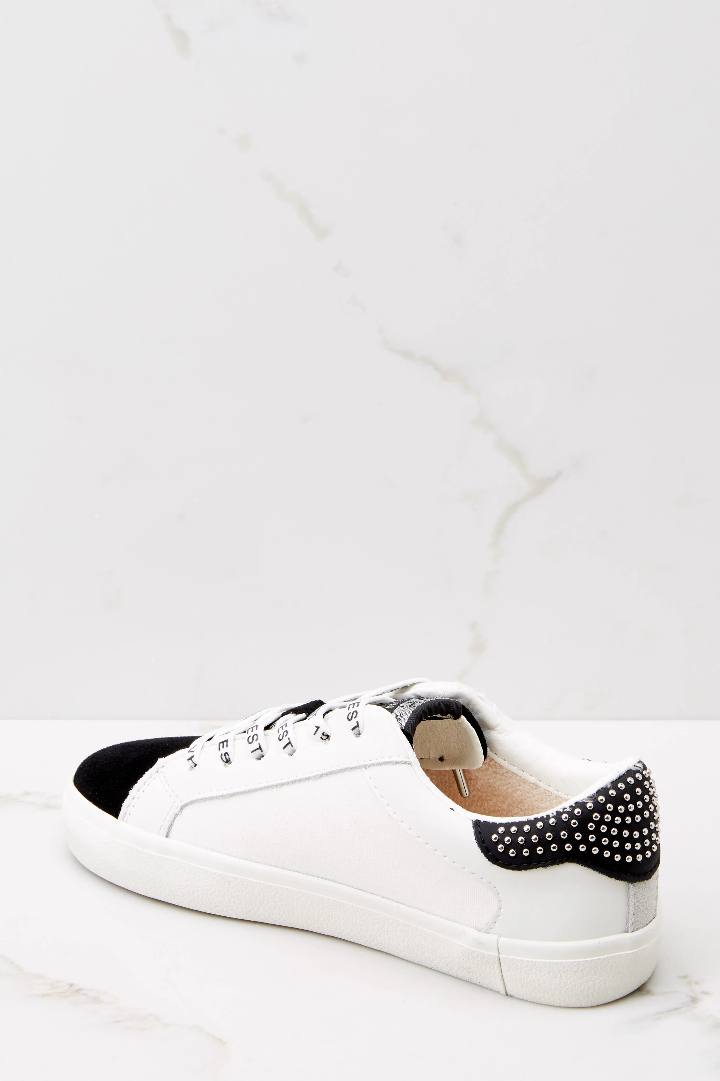 Journey 1 Black White Sneakers