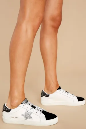 Journey 1 Black White Sneakers