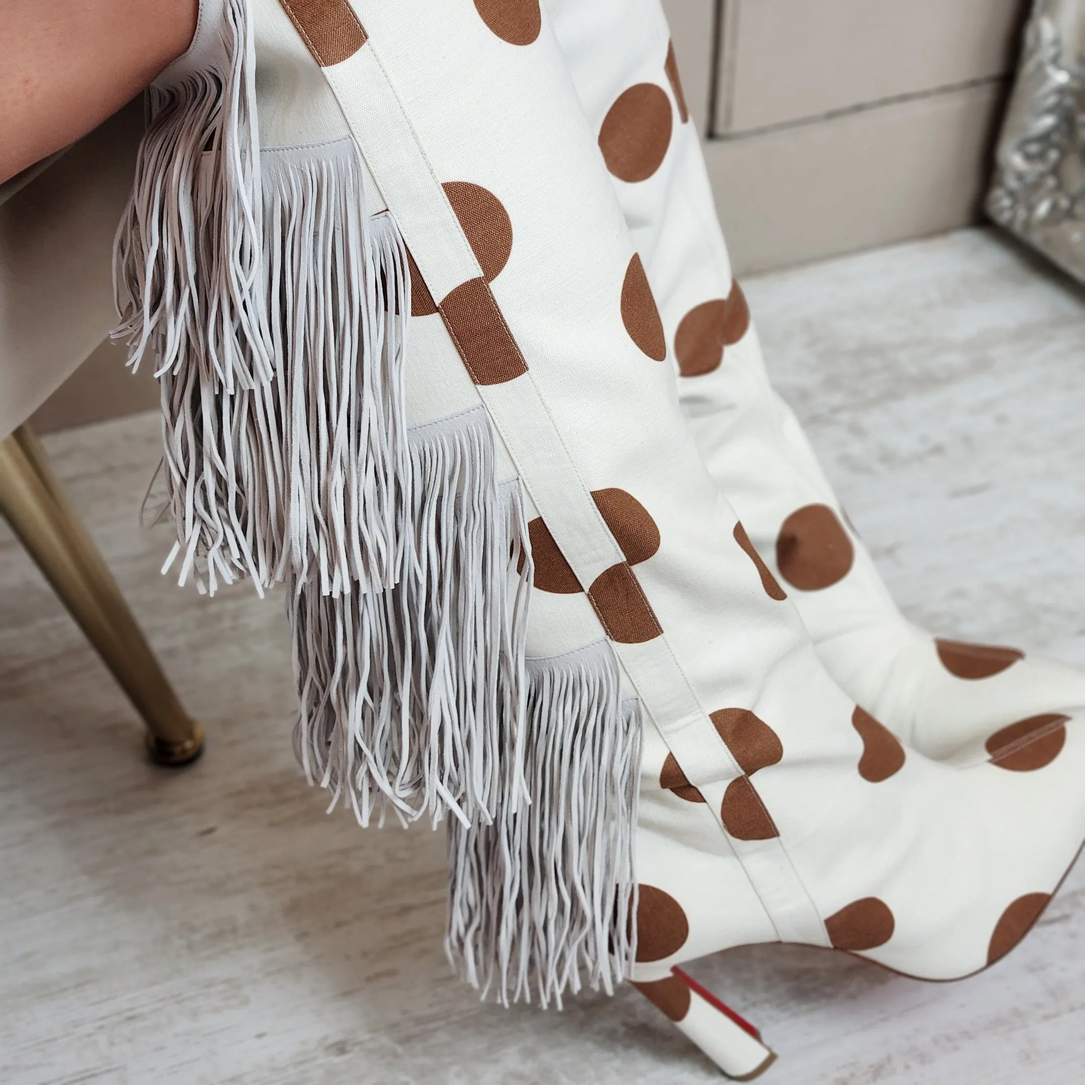 LOUBOUTIN KNEE HIGH BOOTS EU 40/ UK 7