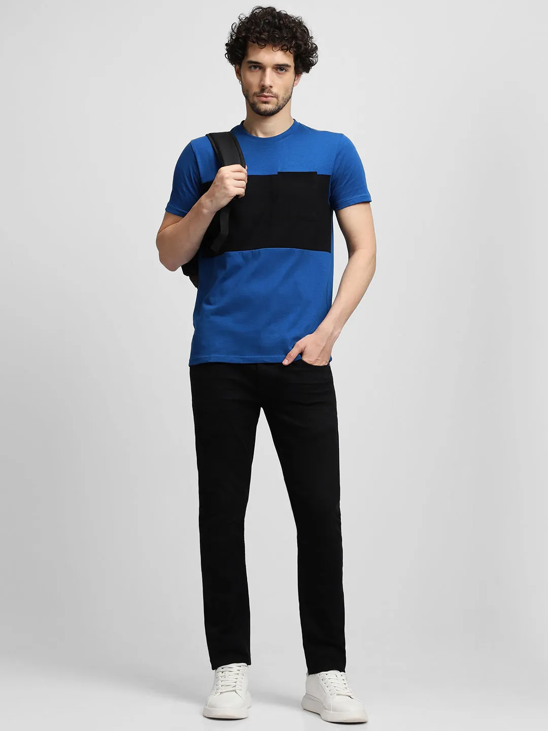 Men's Black & Blue Round Neck Colorblocked T-shirt