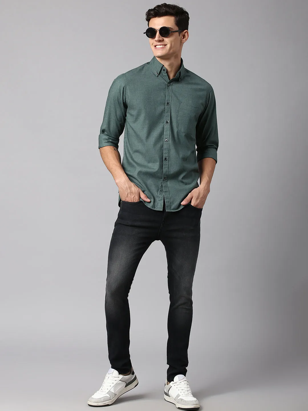 Men's Regular Collar Slim Fit Solid Navy Casual Shirt
