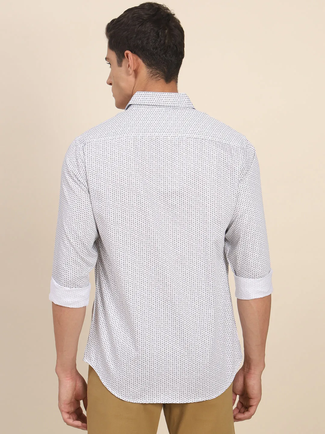 Men's Slim Fit White Abstract Print Spread Collar & Full Sleeves Casual Shirt