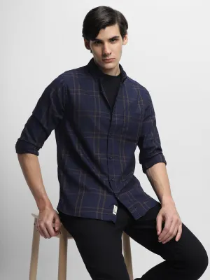 Men's Spread Collar Slim Fit Tartan Checks Opaque Cotton Casual Shirt